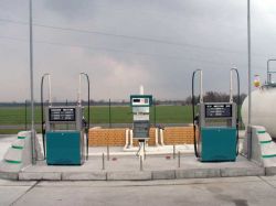 Neubau öffentliche Tankstelle für Dieselkraftstoff und Biodiesel